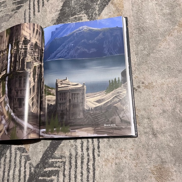 Skyrim collectors art and gaming guide - Picture 4 of 9